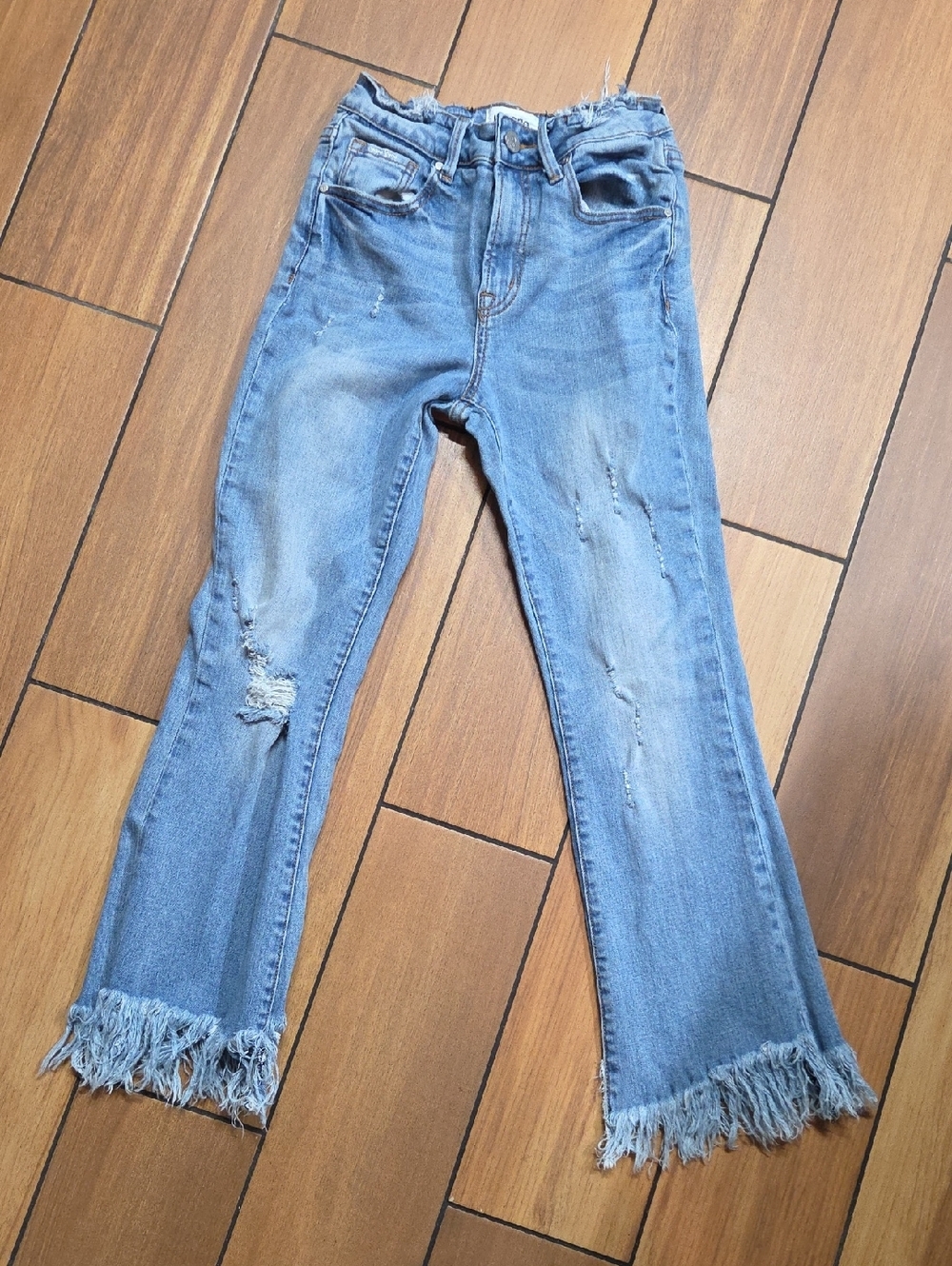 Light Blue Frayed Hem Wide-Leg Jeans